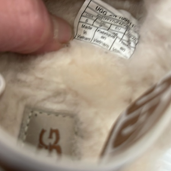 UGG FLUFF YEAH SLIDE SANDAL WOMENS SIZE 5 - Picture 8 of 15
